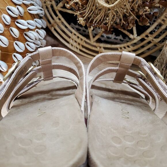 Vionic Women's US 9 EU 41 Misa Rose Gold Shimmer 3 Buckle Strap Slide Sandals - Picture 10 of 13